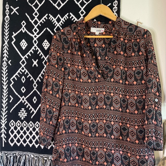 Polyester Print Top - Picture 5 of 6